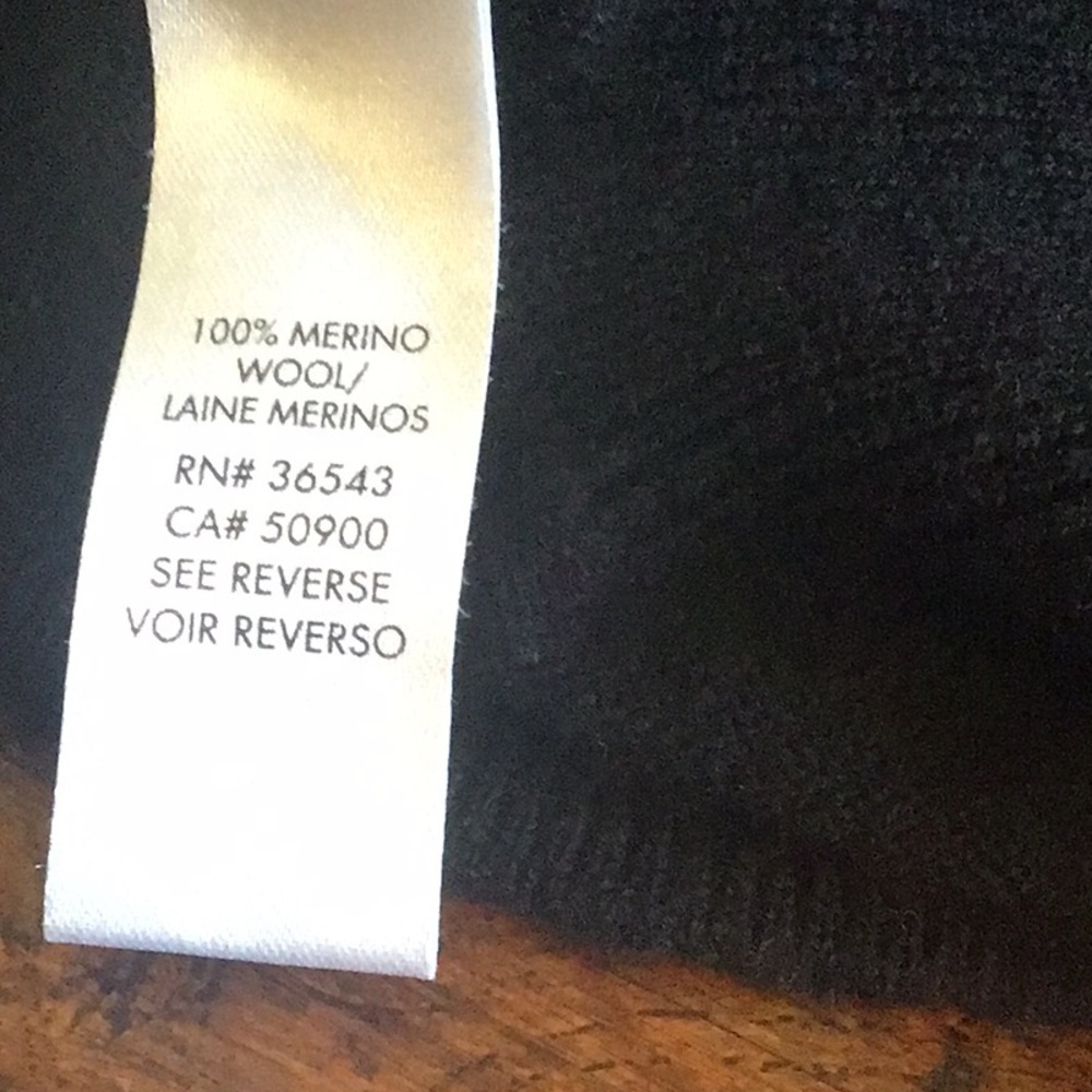 Men's Black and Gray Sweater Calvin Klein merino wool size large - Picture 5 of 5